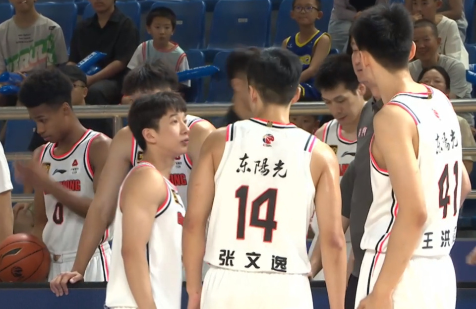 因为, 卫线绝对足, 除此之外 因为, 卫线绝对足, 除此之外